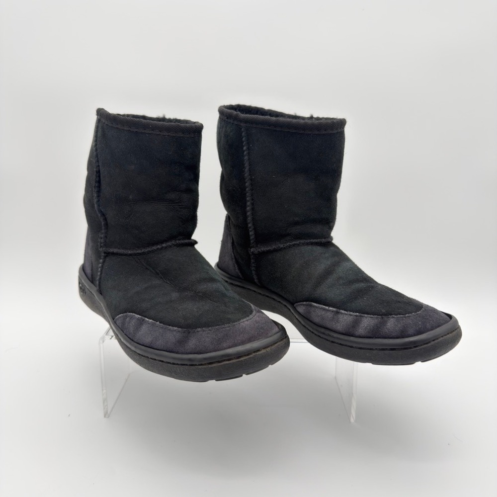 UGG Australia Ultra Kids 1200 Black Lambskin Boots K4 Made in Australia